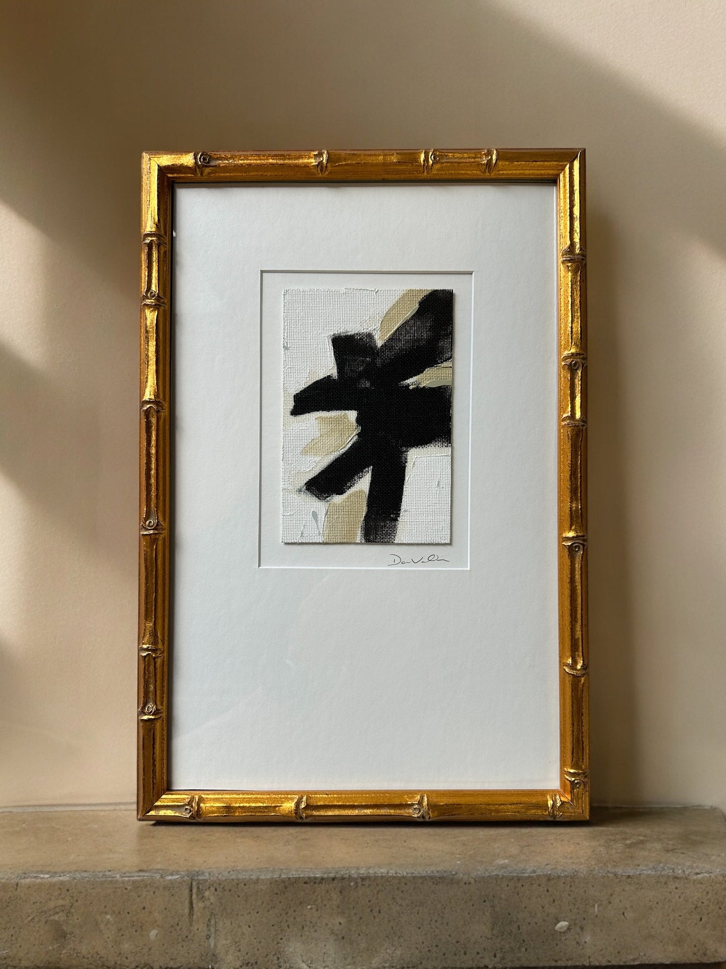 Ebony Shadows - DVO - #1094